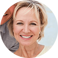 Sarah Mitchell, Home Organization Specialist