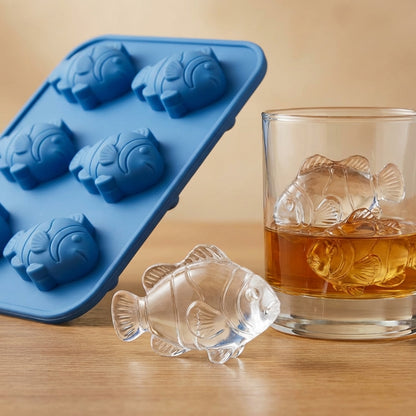 Fishing-Themed Silicone Ice Mold Set – Fun Ice Cubes for Anglers & Party Drinks