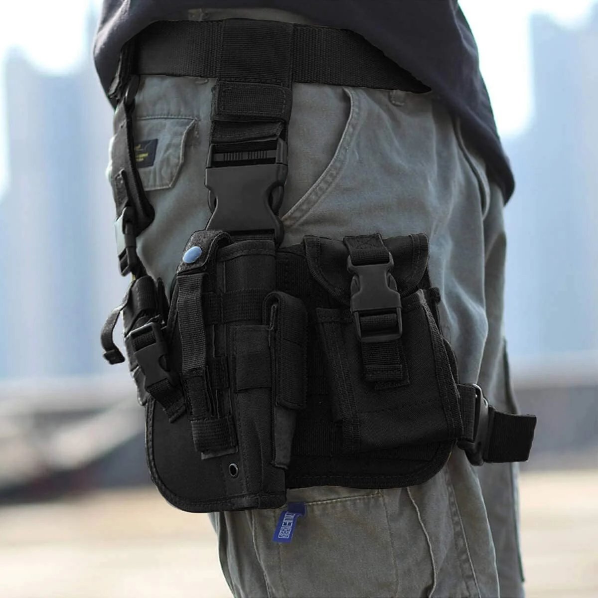 Tactical Adjustable Thigh Holster (Right-Handed)
