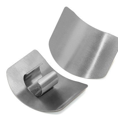 TYIIPLUS™ Stainless Steel Finger Guard (2-Pack) – Adjustable Knife Finger Protector for Safe Food Cutting